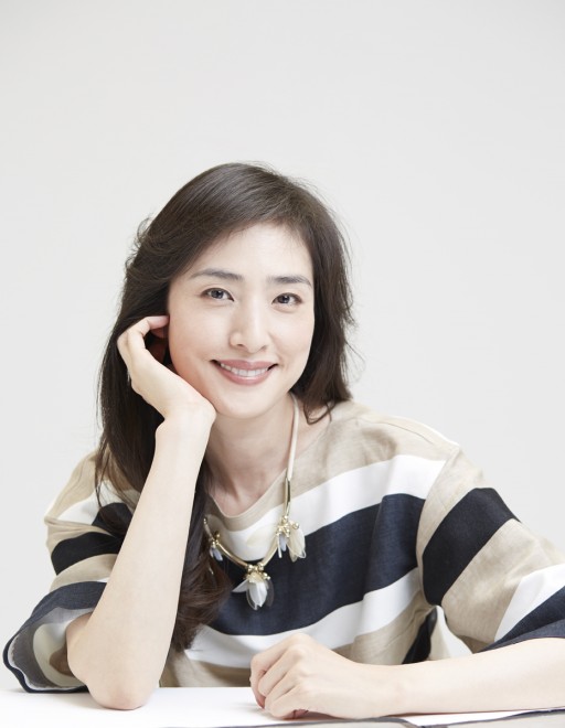 天海祐希　生写真　100枚以上 天海祐希」おしゃれまとめの人気アイデア｜Pinterest｜はるやん