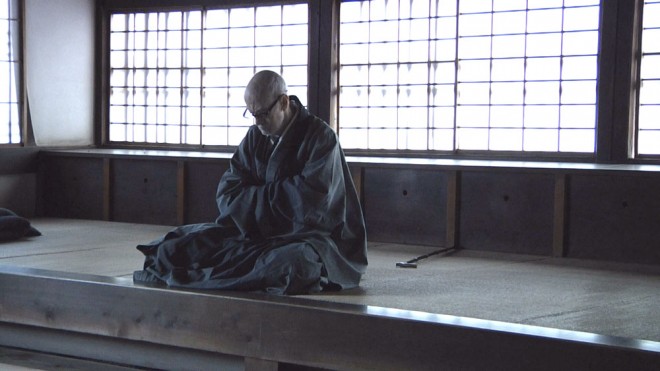 �E�G���c�l�m�@�f��w�T�ƍ��x�C���^�r���[