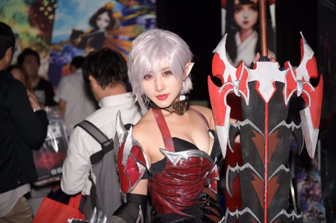 uACCESSDORTṽu[XɂāAu[OIuGWFY2ṽRXv郌C[炳