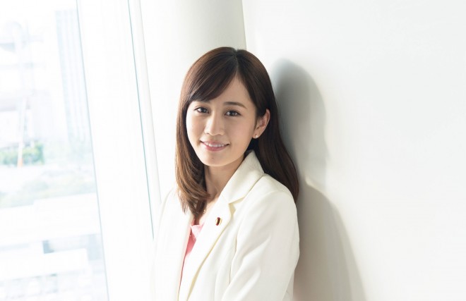 画像 写真 前田敦子 ドラマ 民衆の敵 世の中 おかしくないですか インタビュー 6枚目 Oricon News