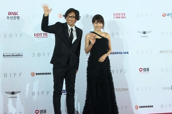 �s��M�ēƗL���ˏ��^�w�i���^�[�W���x