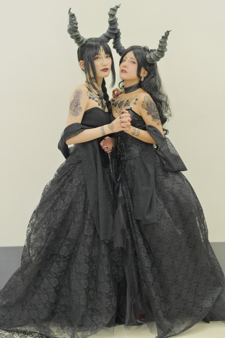 wr܃nEBRXvtFX2017xRXvC[E񂳂 / Pq<br>iIWij