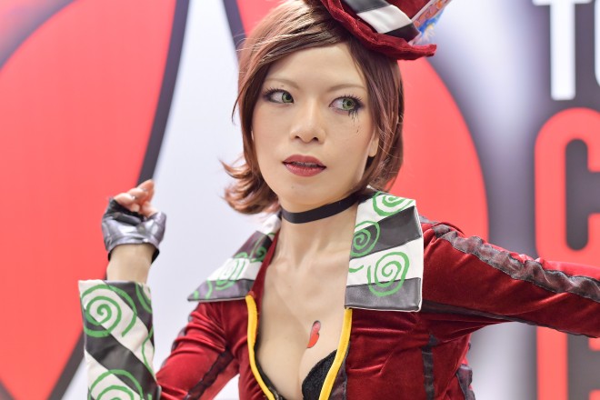 wR~R2017xRXvC[EށX񂳂<br>iMad Moxxij