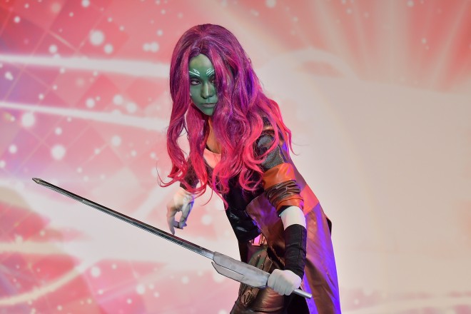 wR~R2017xɂĊJÂꂽwTOKYO COMIC CON COSPLAY FASHIONSHOW 2017x̖͗l