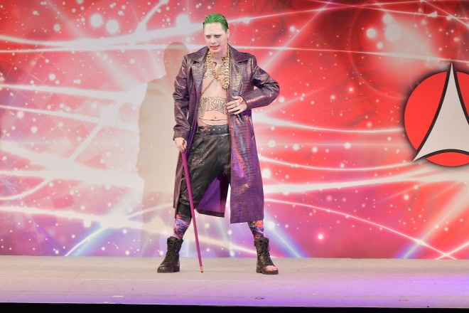 wR~R2017xɂĊJÂꂽwTOKYO COMIC CON COSPLAY FASHIONSHOW 2017x̖͗l