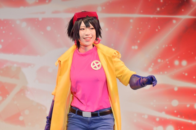 wR~R2017xɂĊJÂꂽwTOKYO COMIC CON COSPLAY FASHIONSHOW 2017x̖͗l