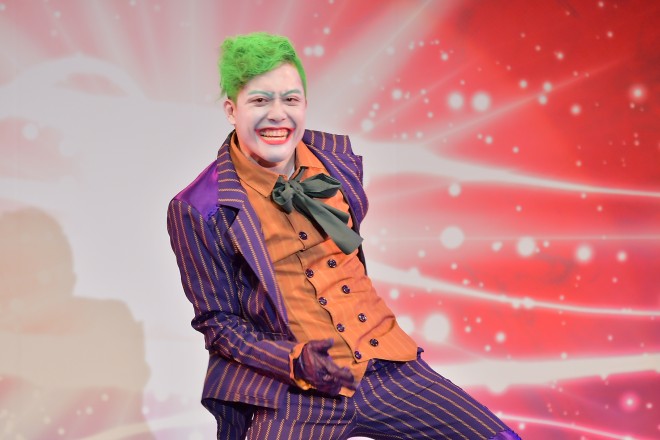 wR~R2017xɂĊJÂꂽwTOKYO COMIC CON COSPLAY FASHIONSHOW 2017x̖͗l