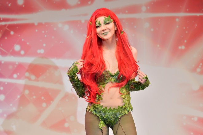 wR~R2017xɂĊJÂꂽwTOKYO COMIC CON COSPLAY FASHIONSHOW 2017x̖͗l