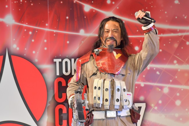 wR~R2017xɂĊJÂꂽgX^[EEH[Yhe[}ɂRXvCxgwTOKYO COMIC CON PRESENTS STAR WARS COSPLAY SHOWCASE 2017x̖͗l