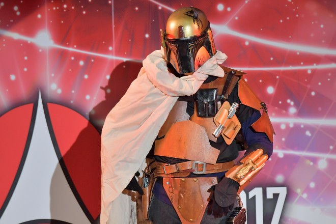 wR~R2017xɂĊJÂꂽgX^[EEH[Yhe[}ɂRXvCxgwTOKYO COMIC CON PRESENTS STAR WARS COSPLAY SHOWCASE 2017x̖͗l