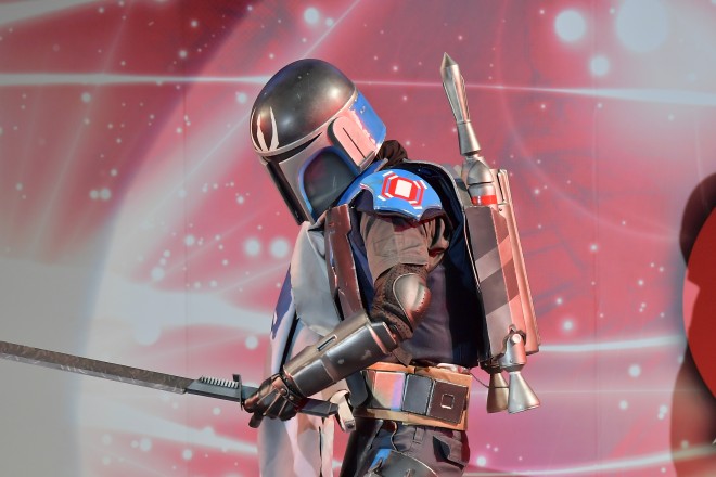 wR~R2017xɂĊJÂꂽgX^[EEH[Yhe[}ɂRXvCxgwTOKYO COMIC CON PRESENTS STAR WARS COSPLAY SHOWCASE 2017x̖͗l