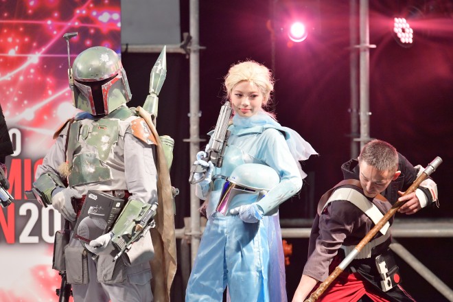 wR~R2017xɂĊJÂꂽgX^[EEH[Yhe[}ɂRXvCxgwTOKYO COMIC CON PRESENTS STAR WARS COSPLAY SHOWCASE 2017x̖͗l
