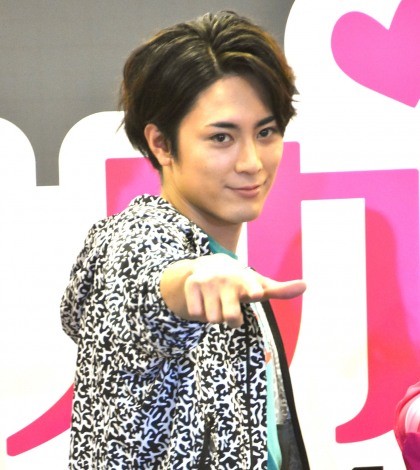 �f��A�h���}�Ǝ�������Ȃ��ԋ{�ˑ��N �iC�jORICON NewS inc.