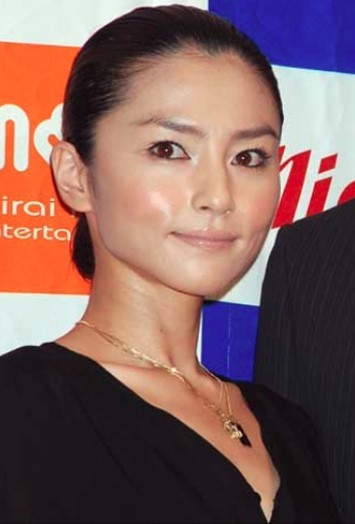 �󐶕� (C)ORICON DD inc.