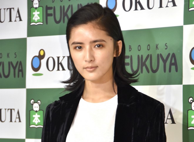 ��Flower��E-girls�̓��䔋�� �iC�jORICON NewS inc.