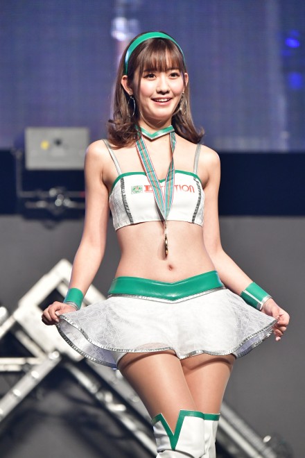 w{[XNC[ 2017xVl叀OvE