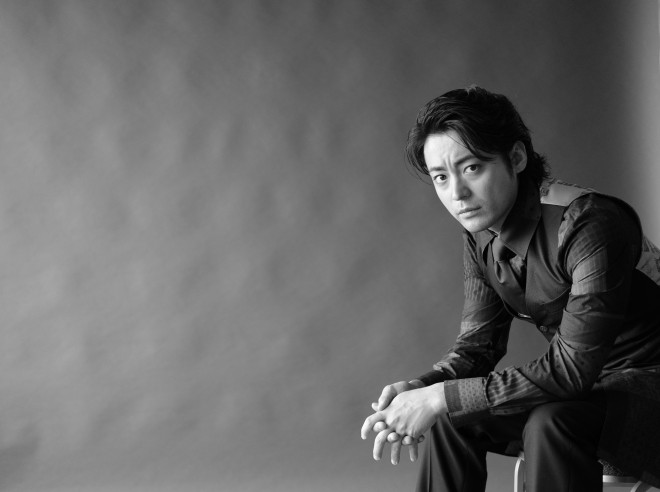 RcFVwŋEVW} UEt@CixC^r[