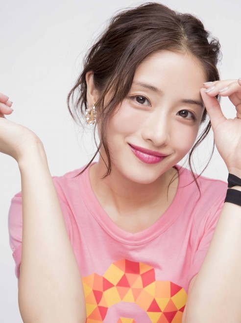 ΌƂ݁^ORICON NEWSB艺낵ʐ^i2017N8j@ʐ^FV