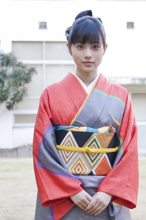 ΌƂ݁^ORICON NEWSB艺낵ʐ^i2011N12j@ʐ^Fq