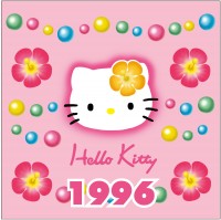 1996年　パールシリーズ　ハイビスカスを付けたキティが大流行となり、街ではキティと同じ花を付けた女の子がたくさん。大人にブレイクする火付け役となったデザイン。