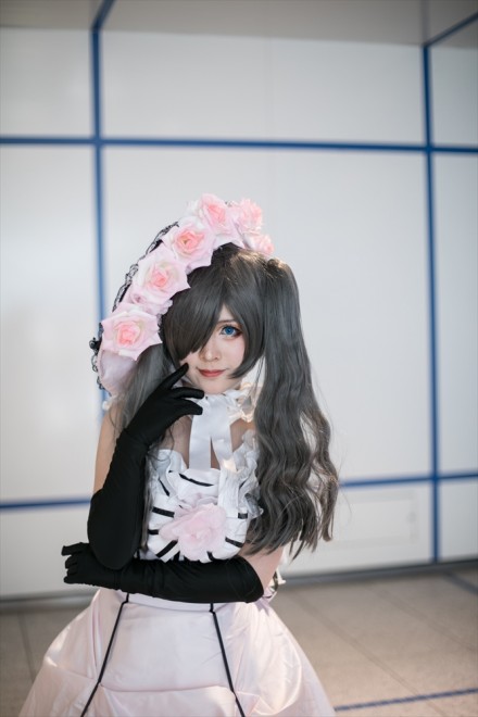 �w���E�R�X�v���T�~�b�g2018�x�R�X�v���C���[�E��������<br>�i�w�������x�V�G���E�t�@���g���n�C���j