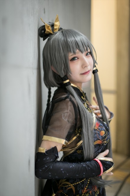 �w���E�R�X�v���T�~�b�g2018�x�R�X�v���C���[�EMARO����<br>�i�w�����{�[�J���C�h�x���V�ˁj