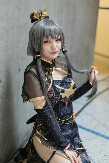 �w���E�R�X�v���T�~�b�g2018�x�R�X�v���C���[�EMARO����<br>�i�w�����{�[�J���C�h�x���V�ˁj