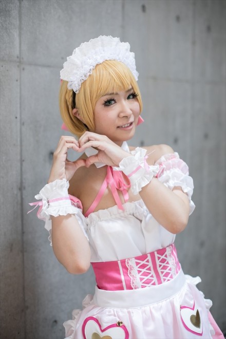 �w���E�R�X�v���T�~�b�g2018�x�R�X�v���C���[�E�Y��-reina-����<br>�i�w�A�C�h���}�X�^�[�V���f�����K�[���Y�x�{�{�t���f���J�j