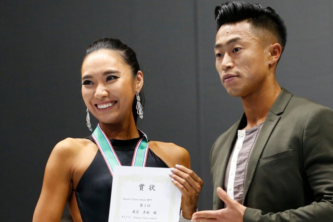 �wSSA�~SPORTEC GRAND PRIX�x�r���[�e�B�t�B�b�g�l�X���f������3�ʁE�n�Ӕ�������@�B�e�^���i�O