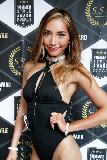 �wSUMMER STYLE AWARD2018 �������x�r���[�e�B�t�B�b�g�l�X���f������o��@Cathy����@�B�e�^���i�O