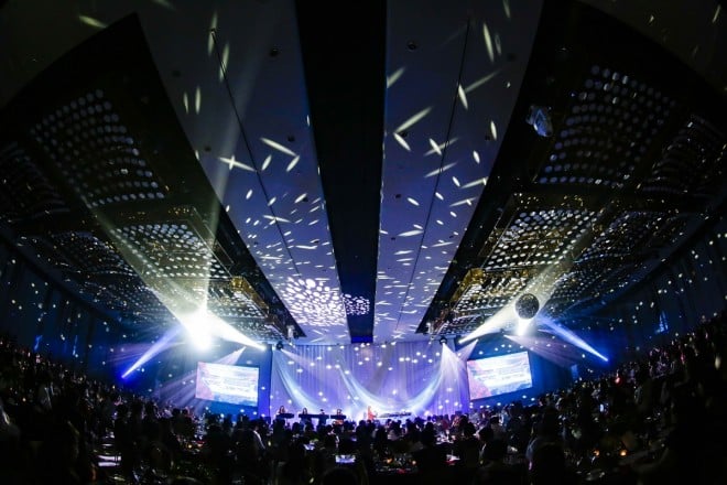 �uEVENING WITH YOSHIKI 2018�v�ŏI�����|�[�g