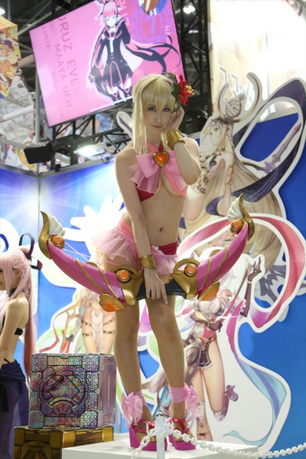 �w�R�~�P94�iC94�j�x�R�X�v���C���[�E���_������