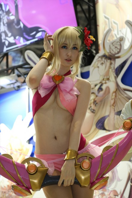 �w�R�~�P94�iC94�j�x�R�X�v���C���[�E���_������