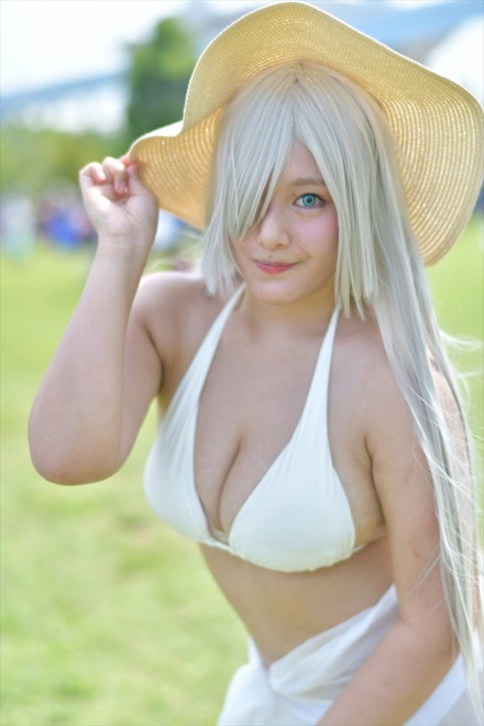 �w�R�~�P94�iC94�j�x�R�X�v���C���[�E����ɐD����<br>�i�w���̑�߁x�G���U�x�X�j