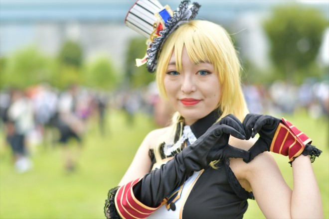 �w�R�~�P94�iC94�j�x�R�X�v���C���[�E�Ė�����<br>�i�w���u���C�u�I�x�����G���j