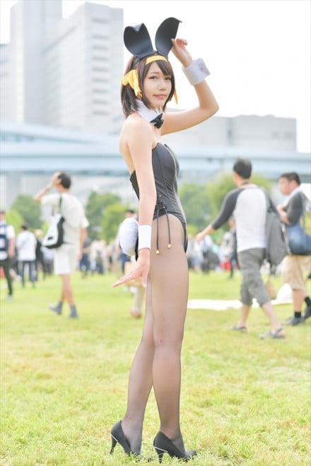 �w�R�~�P94�iC94�j�x�R�X�v���C���[�E�ӂ�������<br>�i�w���{�n���q�̗J�T�x���{�n���q(�o�j�[)�j