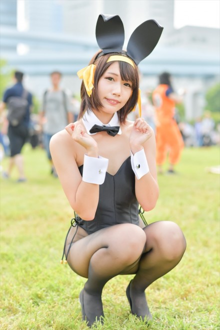 �w�R�~�P94�iC94�j�x�R�X�v���C���[�E�ӂ�������<br>�i�w���{�n���q�̗J�T�x���{�n���q(�o�j�[)�j