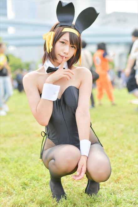 �w�R�~�P94�iC94�j�x�R�X�v���C���[�E�ӂ�������<br>�i�w���{�n���q�̗J�T�x���{�n���q(�o�j�[)�j