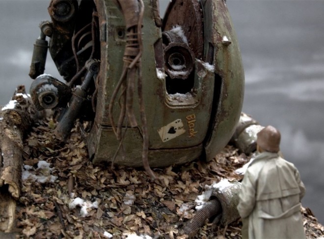 iublankv (12SIUNI茠 fBI}܎܍i)F