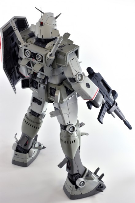 22uS{IUNI茠v܁wThe GUNDAMx^Fmat