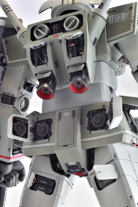 22uS{IUNI茠v܁wThe GUNDAMx^Fmat