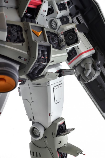 22uS{IUNI茠v܁wThe GUNDAMx^Fmat