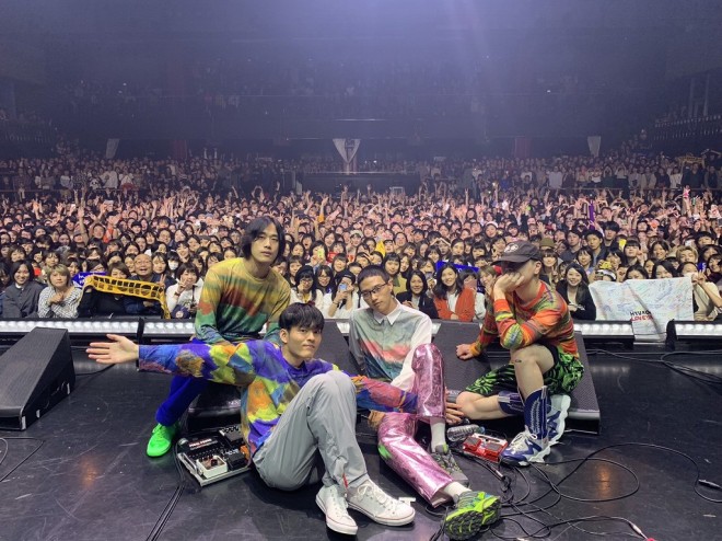 韓国バンドHYUKOH、ワールドツアー東京公演で圧巻のステージ 韓国バンドHYUKOH、ワールドツアー東京公演で圧巻のステージ