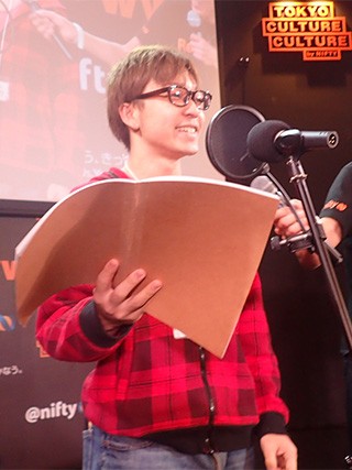 ���D�w�Z�̍L���ɍڂ��Ă鐶�k�@�ʐ^�񋟁F�f�C���[�|�[�^��Z