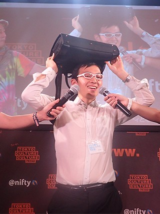 �V�C�\����m�F���Ȃ���Ј��@�ʐ^�񋟁F�f�C���[�|�[�^��Z