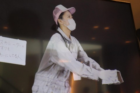 �G�X�J���[�^�[�̎肷������ꂢ�ɂ��Ă�l