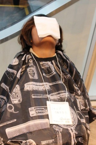 ���e�@�ő҂��������l