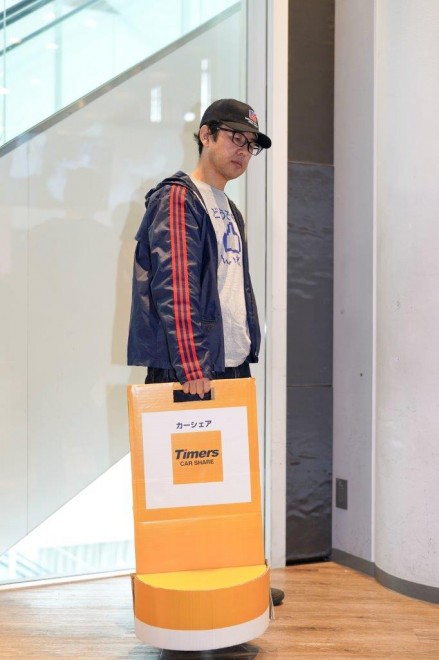 �u�J�[�V�F�A�̊Ŕ����̈ʒu�ɖ߂��l�v