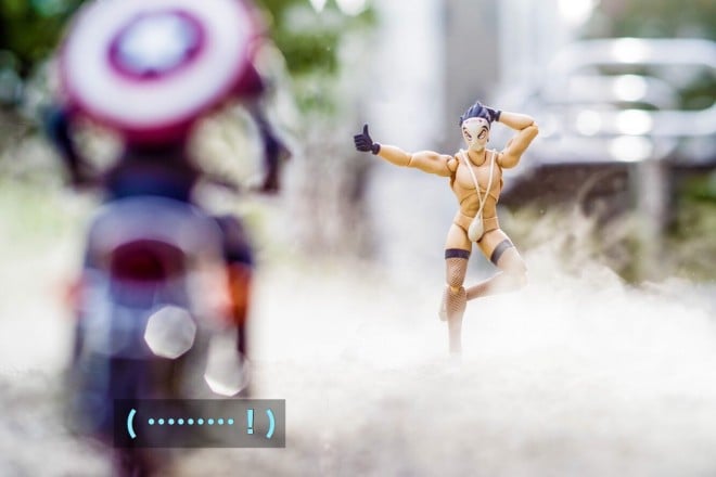 �悹�Ă���i1/4�j