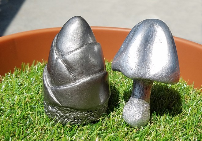 �M���M���R�Ɨ�